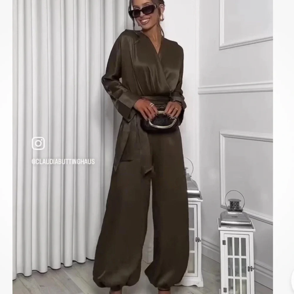 Zara NWT satin effect bloomer jumpsuit ZW Collection 9018/680 - Picture 3 of 13